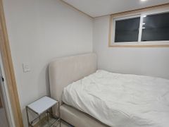 침실3 편안한호텔퀸침대 6번째 이미지