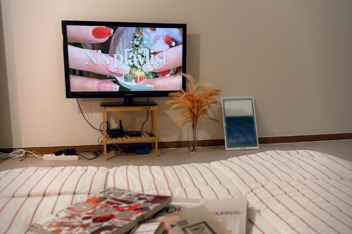 New, spacious, two-story apartment at Yuseong 5th image
