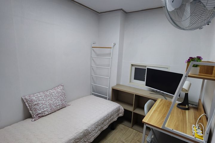 디러스룸  0번째 이미지
