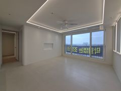 Large, newly built apartment near Bucheon Sta 4th image