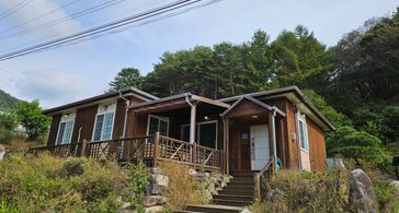 홍천나무집.35평 독채 방 이미지