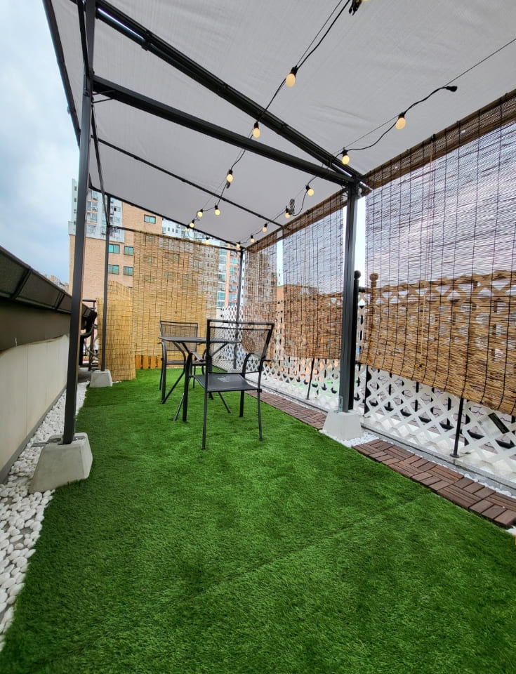 Unique new terrace 0th image