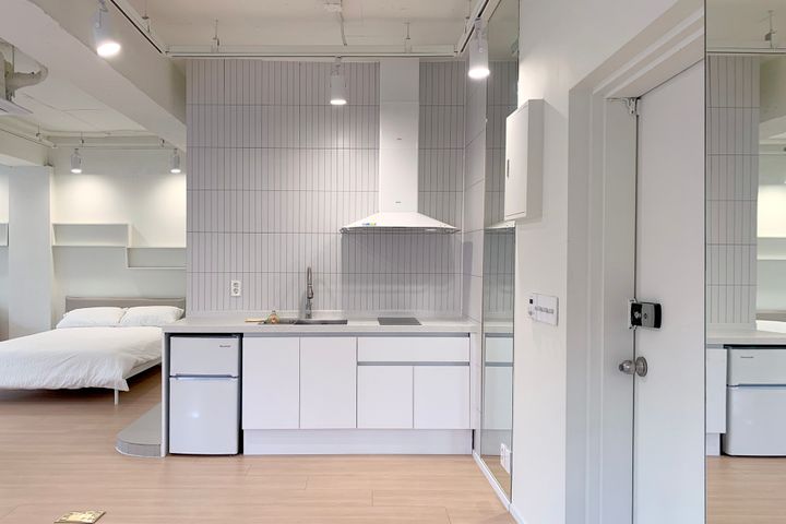 Asan Medical Center Large Studio 11th image