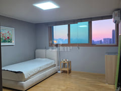 4-bedroom apartment near Sindaebang Station a 15th image