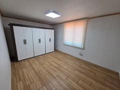 Spacious and affordable room B 6th image