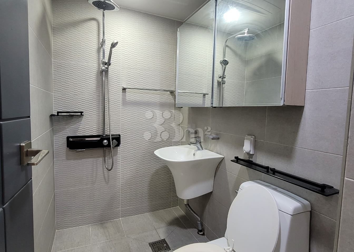 New three-room apartment near Daejeon Station 11th image