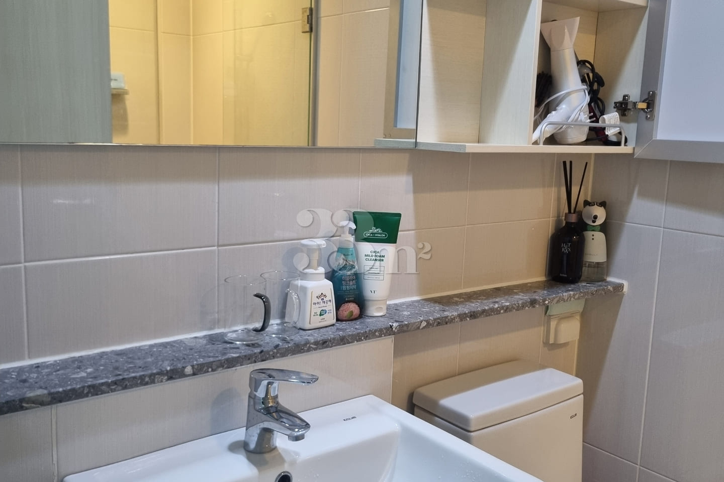 1 minute from Busan Station! Prime location n 11th image