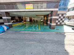 3-minute walk from the terminal, Room 205 17th image