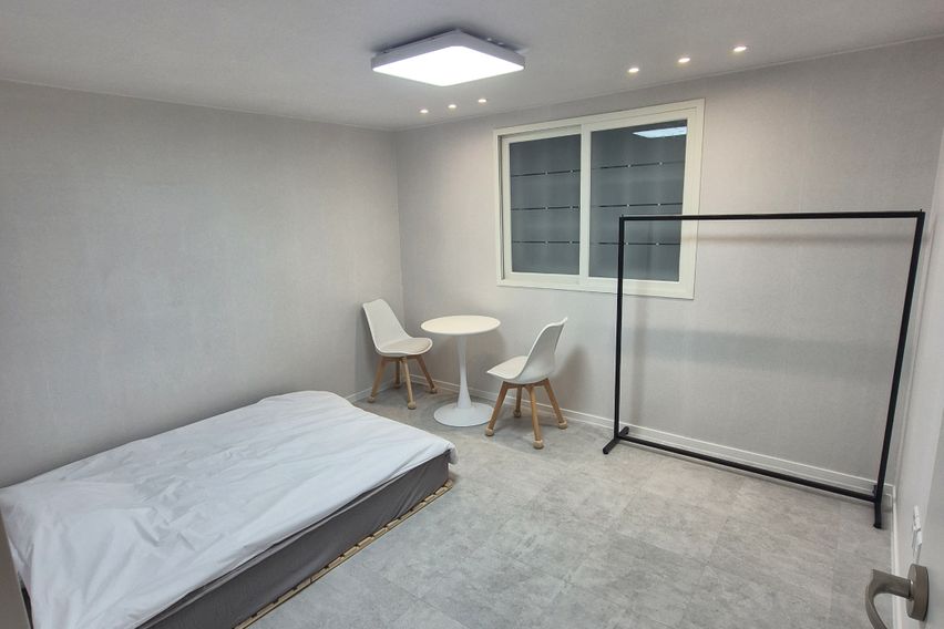 신축 룸2+거실 D12 3번째 이미지