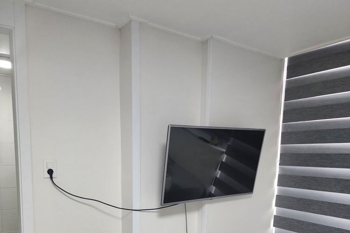 Studio apartment with a balcony 3th image