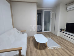 Studio apartment near Samsung Jije Station an 6th image