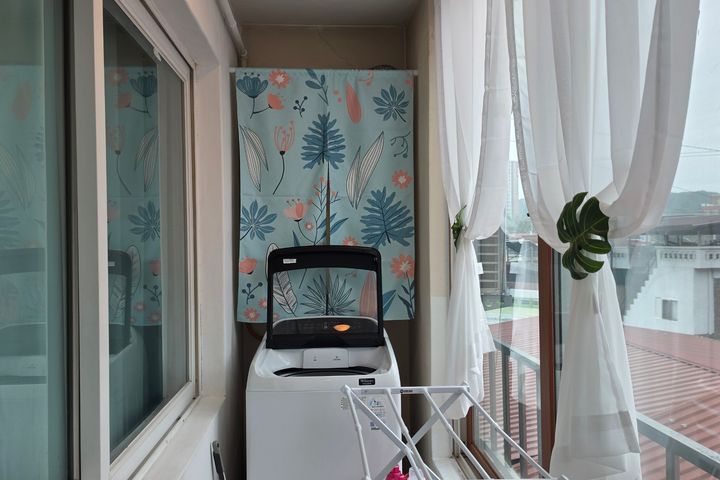 Spacious, Great-Value 2-Room Unit (Sleeps 3) 18th image