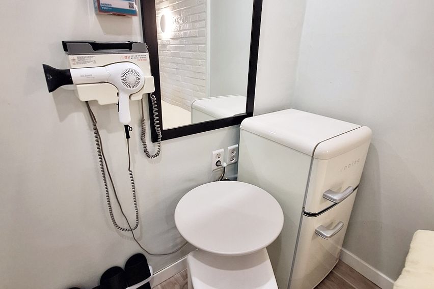 산본역 3분 디럭스B