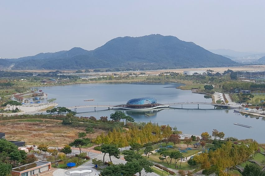 세종시 세종출장 호수옆