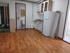 Sinchang-dong Studio (10 pyeong), Unit 202 3th image