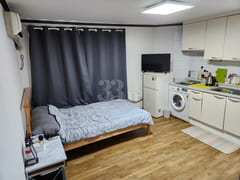 5-minute walk to Samsung Hospital, fully furn 6th image