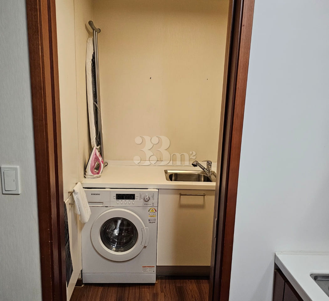 Babien Suite 7th image
