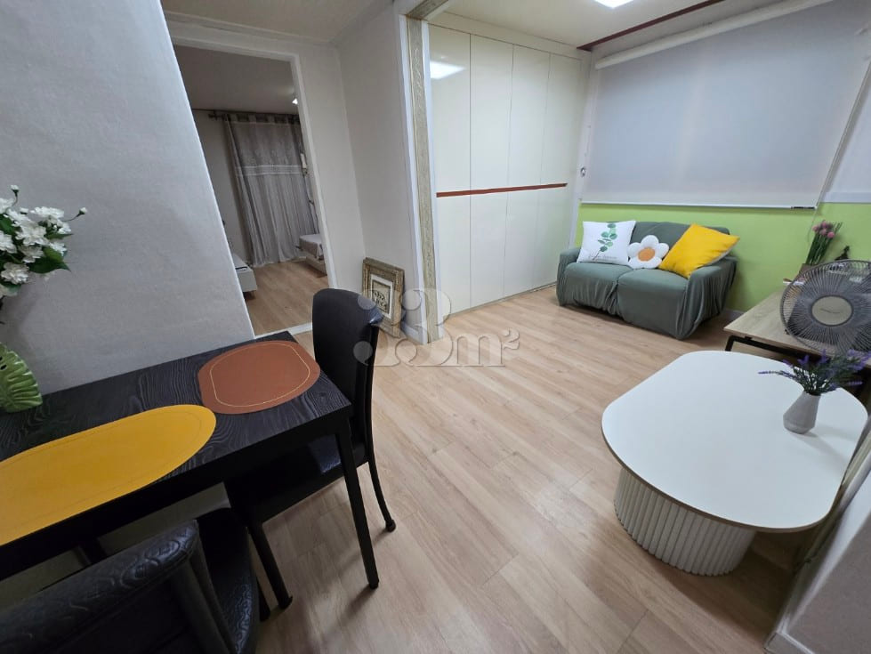 Bedroom & Living Room ♥️ Business Trip 🎄 1.5 5th image