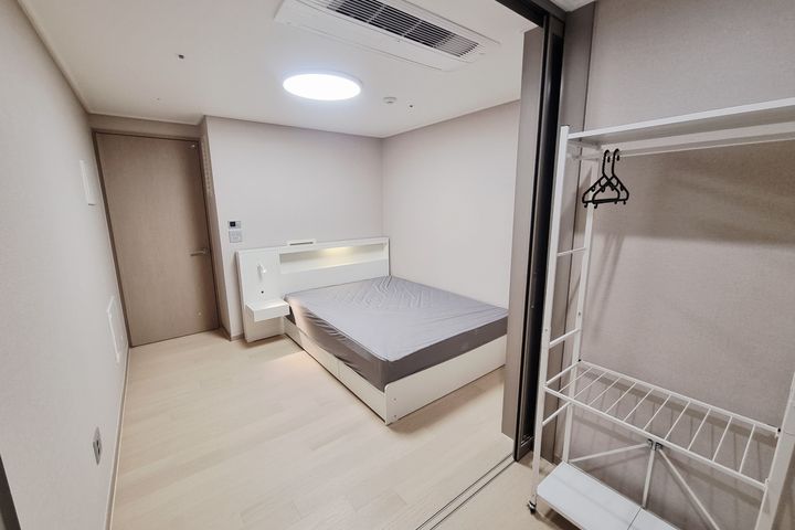 부산역 북항친수공원 앞 7번째 이미지
