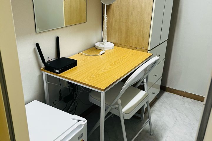 Clean Mini Room 5 0th image