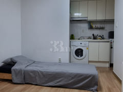 Room 103 7th image