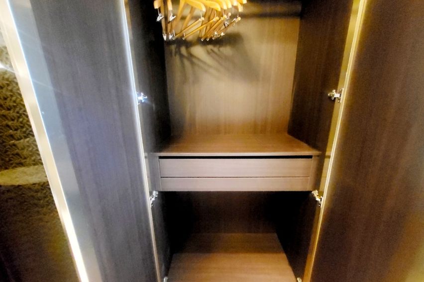 강남교대5분킹베드숙소