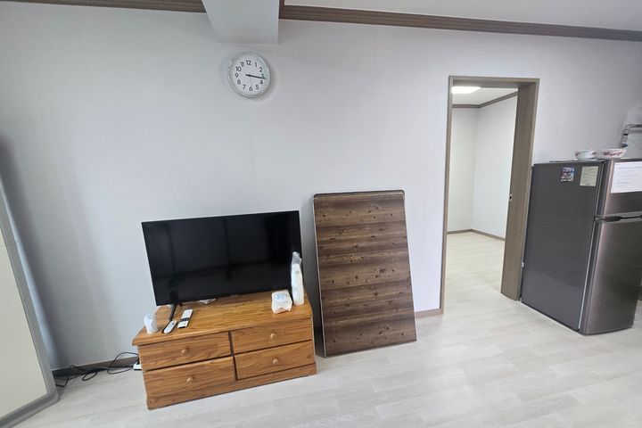 Living in Pohang and Gyeongju, Gyeongbuk for 4th image