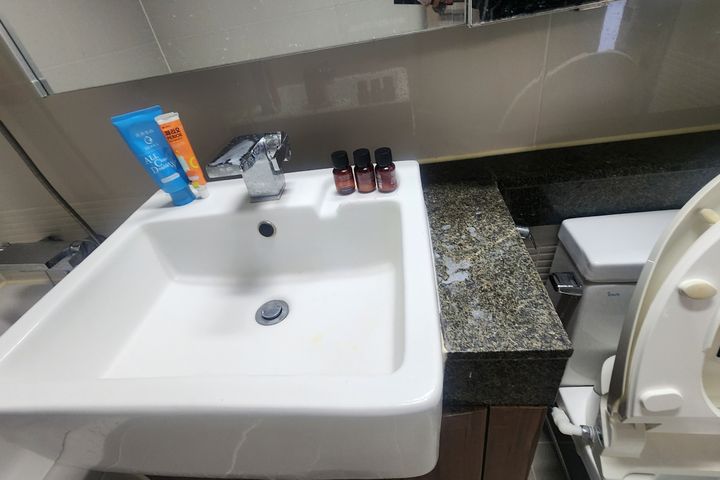 Clean and spacious house near Mulgeum Station 12th image