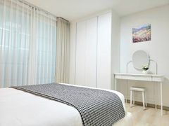 Three-room apartment in the prime location of 16th image