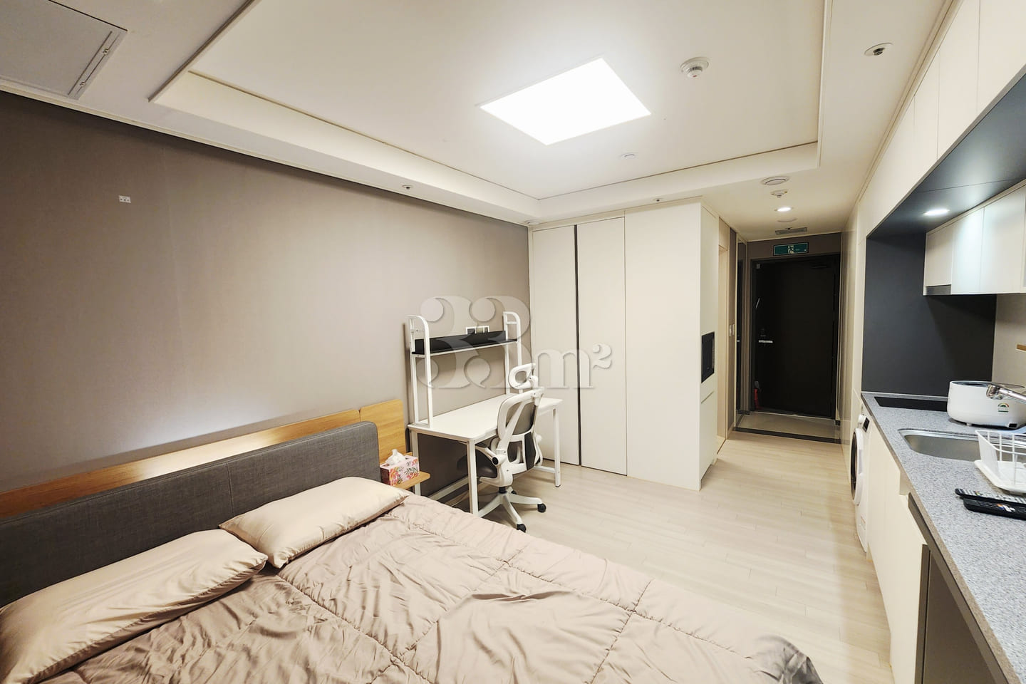 Fully furnished I-Park, 13th floor 3th image