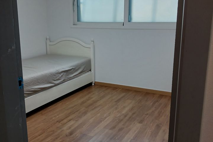 Three-room apartment in Gogang-dong 7th image