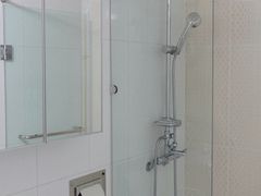 Pyeonggwang, fully furnished, late 11th image