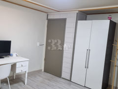 Neat Studio near Yongsan Station (Option 3) 3th image