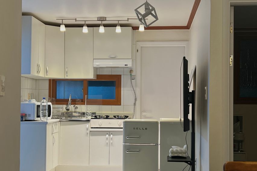 충정로역 8분|쓰리룸