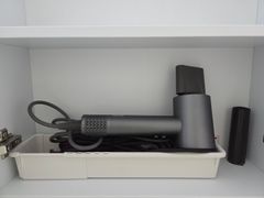 Fully furnished studio right next to the subw 18th image