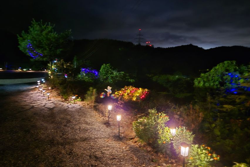 마당넓은 하늘별빛팬션