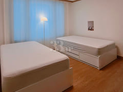 1 Queen Bed / 2 Single Beds / 18 pyeong (appr 1th image