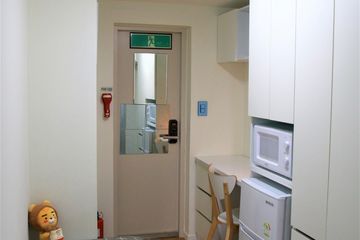 Convenient room in a great location