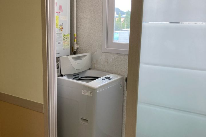 Bonggok-dong, Gumi-si: Mini Two-Room Unit 2 8th image