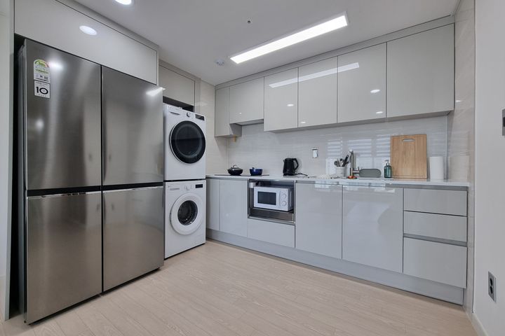 Newly built, fully furnished unit with a view 5th image