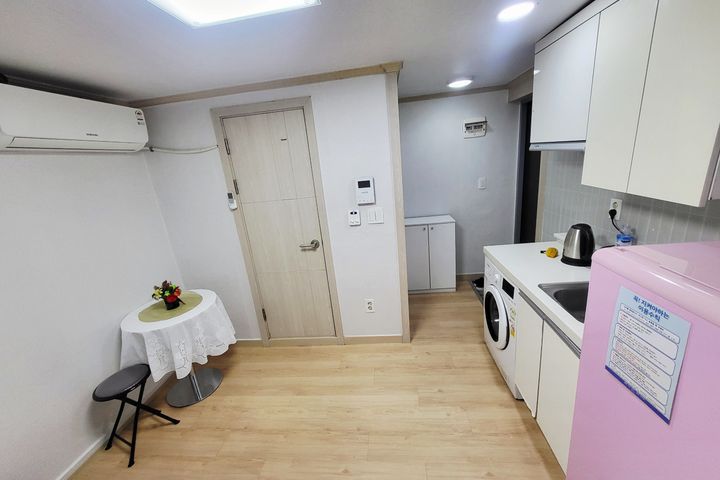 Fully furnished basement unit near Suyu Stati 4th image