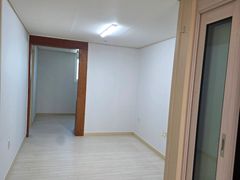 Great short-term rental in a nearly new build 3th image