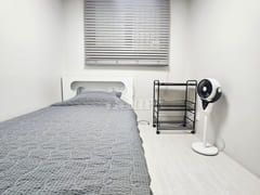 We welcome travelers and business travelers a 6th image