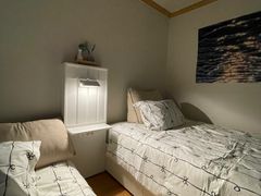 Room 301 / Separate Room / 2 Beds 2th image