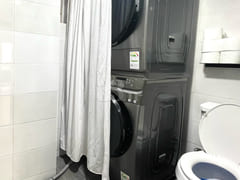Haebangchon Share House, Single Room 9th image