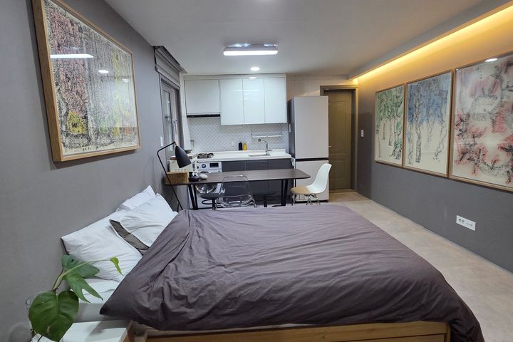 Seoul National University Hospital Hyehwa Sta 16th image