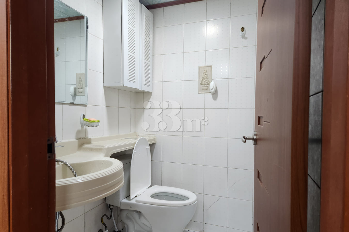 3rd-floor studio apartment near Jangja Lake P 5th image