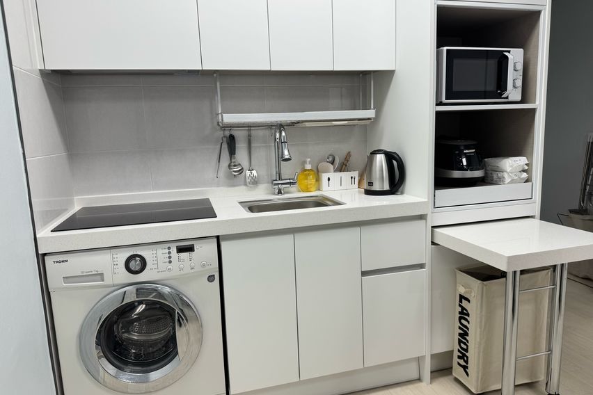 신규신촌초역세권풀옵션1