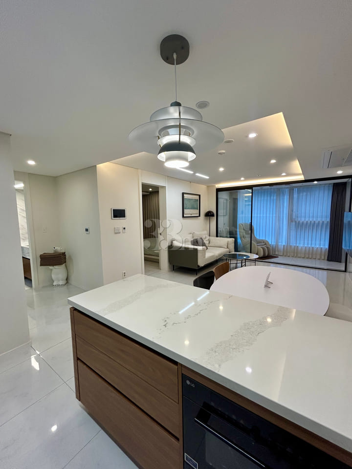 Fully furnished, 3 minutes from Nambu Termina 방 이미지