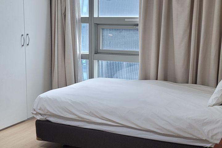 Two-bedroom apartment, 3 minutes from Gangnam 5th image
